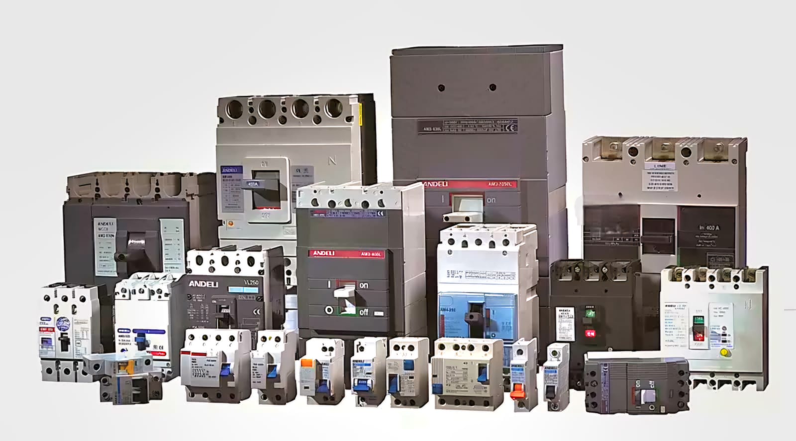 Moulded Case Circuit Breaker (MCCB)